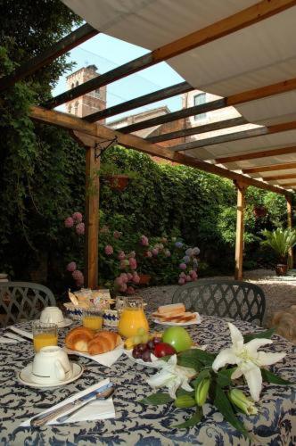 Hotel Ca' Dei Leoni Wenecja Zewnętrze zdjęcie